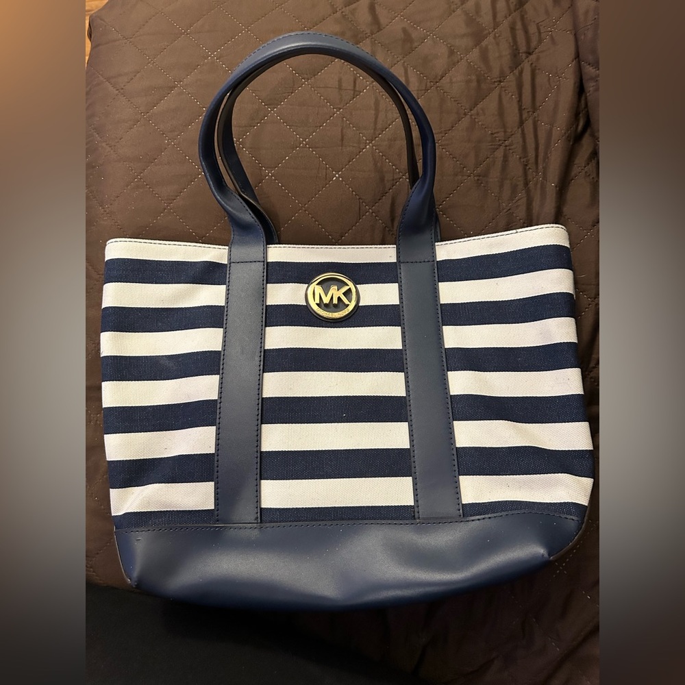 MICHAEL KORS FULTON CANVAS STRIPED MED TOTE SHOULDER BAG NAVY AUTHENTIC.